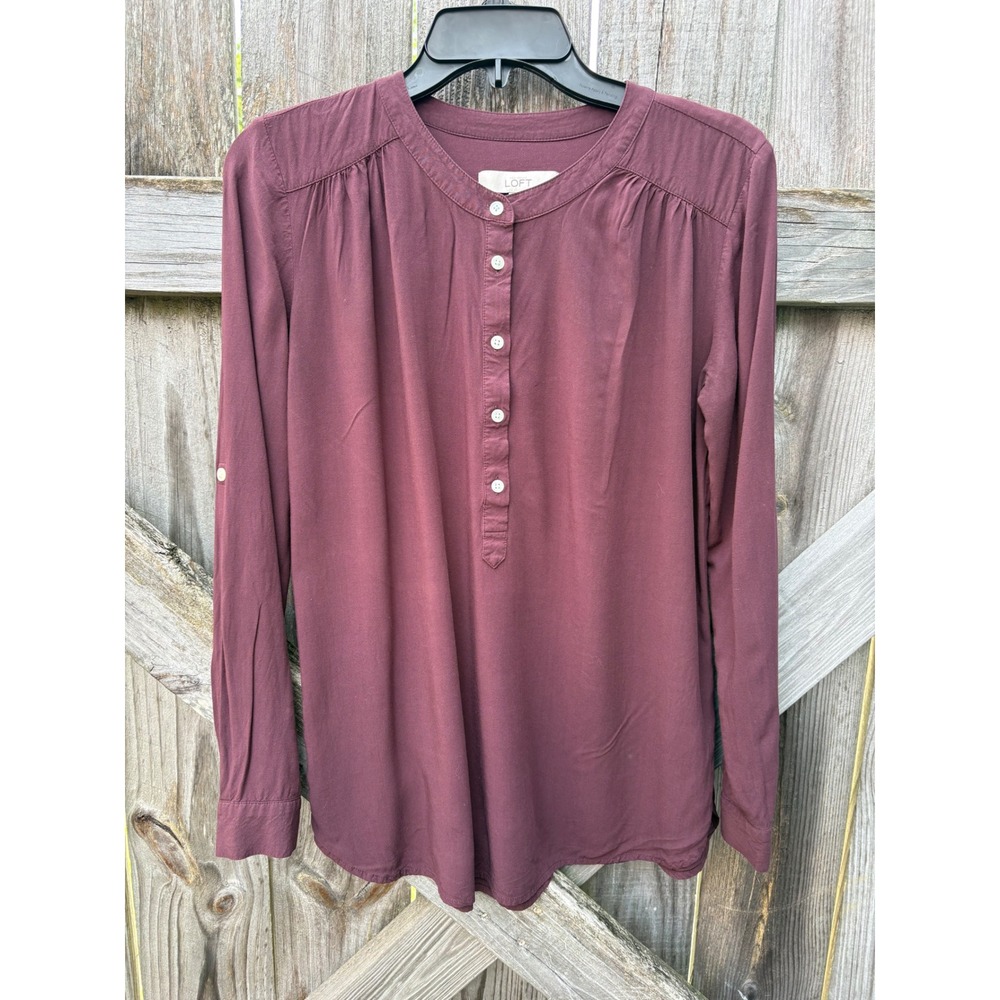 LOFT Ann Taylor Burgundy‎ Henley Roll Tab Sleeve Blouse Maroon Rayon Top Small